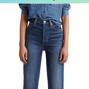 Levi’s Ribcage Straight 26